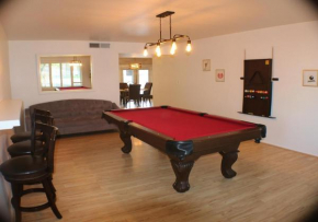 Tempe Escape with Heated Pool, Billiards & Firepit Fun